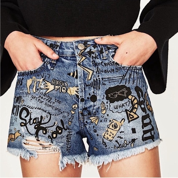 Zara Graffiti High Rise Cut Off Denim Jean Shorts Sz 10 - Picture 1 of 12